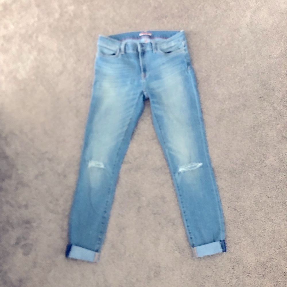 Tell me Hilfiger jeans